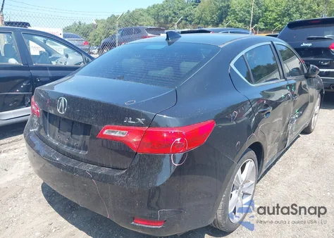 2013 Acura Ilx 2.0L z USA, uszkodzony, nr VIN 19VDE1F54DE013755